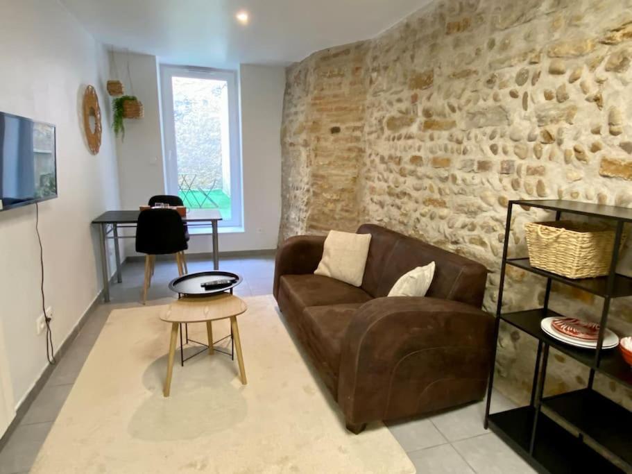 Vaste Appartement Renove - Centre Ville Bourg-en-Bresse Extérieur photo